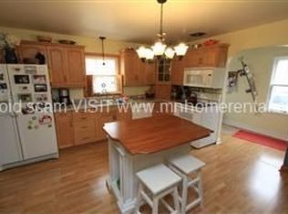 201 Willow St S, Belle Plaine, MN 56011