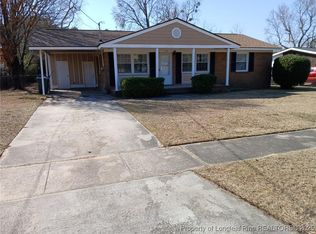 738 Newport Rd, Fayetteville, NC 28314