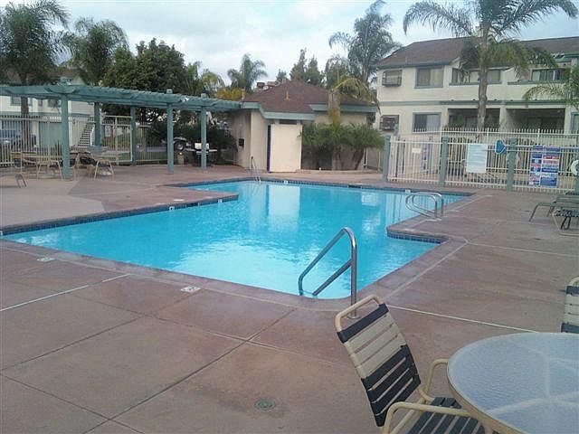 Pool area, jacuzzi, bbq