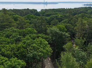 104 Foreside Rd #W, Cumberland Foreside, ME 04110