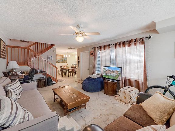 3rd image of 1805 Middleton Way #16-A