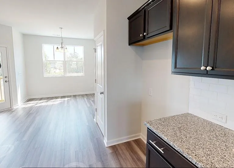 2nd Floor Open Plan : Kitchen - Dining