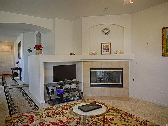 4th image of 8764 Ardith Dr