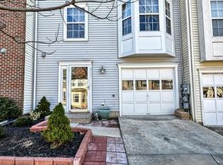6121 Pine Crest Ln, Frederick, MD 21701