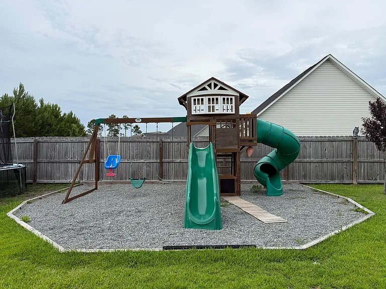 303 Breezeway Dr — Photo 58