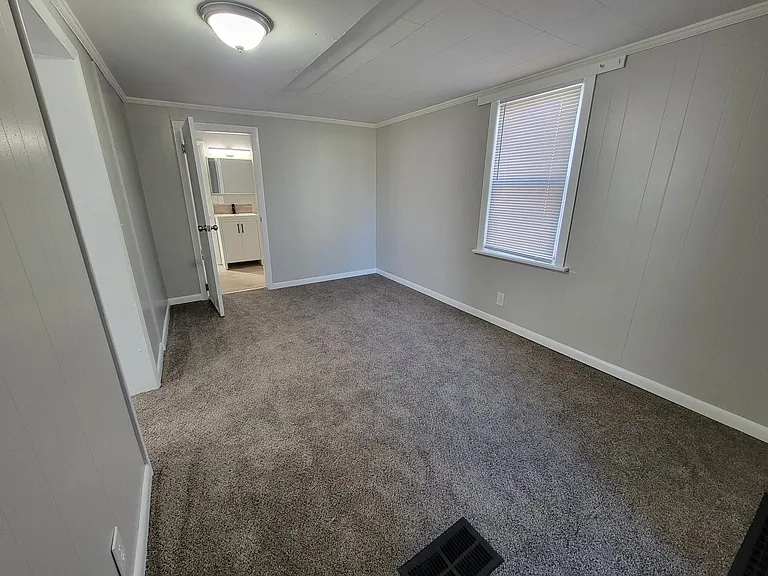 123 Brown Ave NW #1 — Photo 4