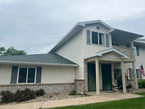 River Ridge Apartments-Waupaca