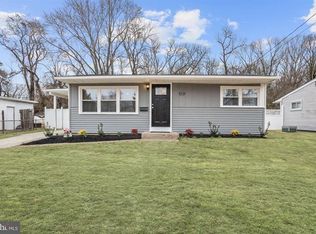 653 N Coles Ave, Maple Shade, NJ 08052