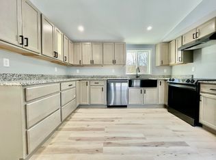 482 Ossipee Trail, Limington, ME 04049