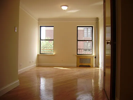 Rented by Mauro Bros Real Estate Services LLC | media 6