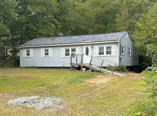 76 Water St, Boscawen, NH 03303