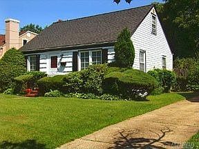 1st image of 889 Grand Terrace Ave