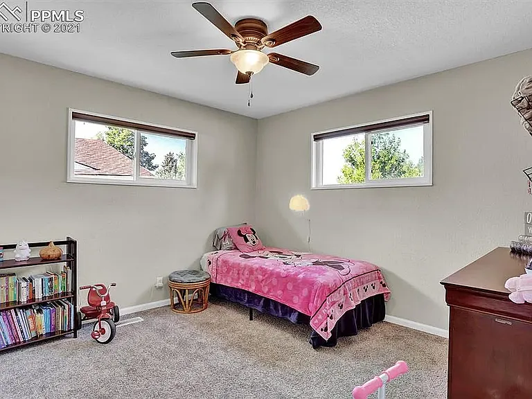 513 Rose Dr — Photo 19