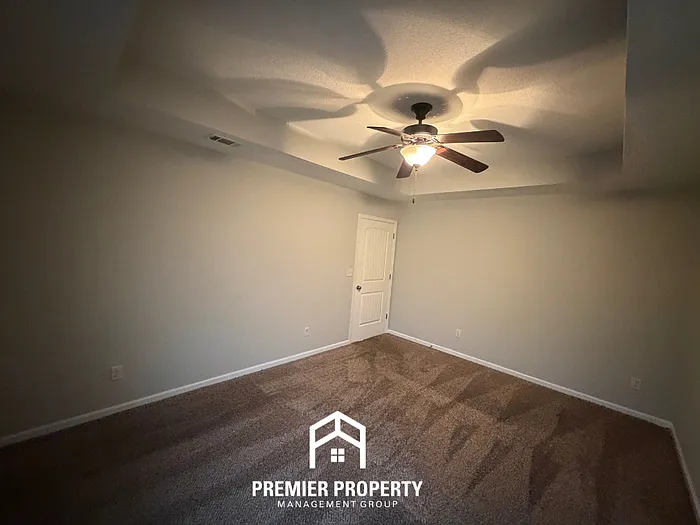 437 Barn Wood Rd — Photo 11