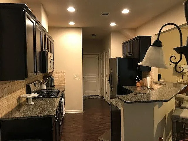 930 Township Cir — Photo 24