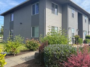 400 W Rose St APT C, Lebanon, OR 97355