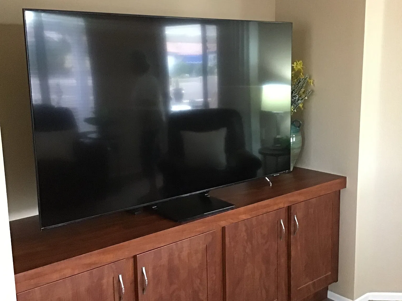 2 bed, 1586 sqft, $2,950 — Photo 2