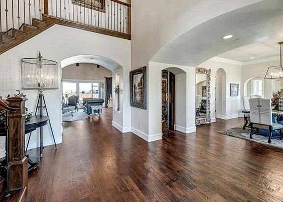3rd image of 1205 Viridian Park Ln