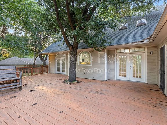 5th image of 207 Westlane Cir