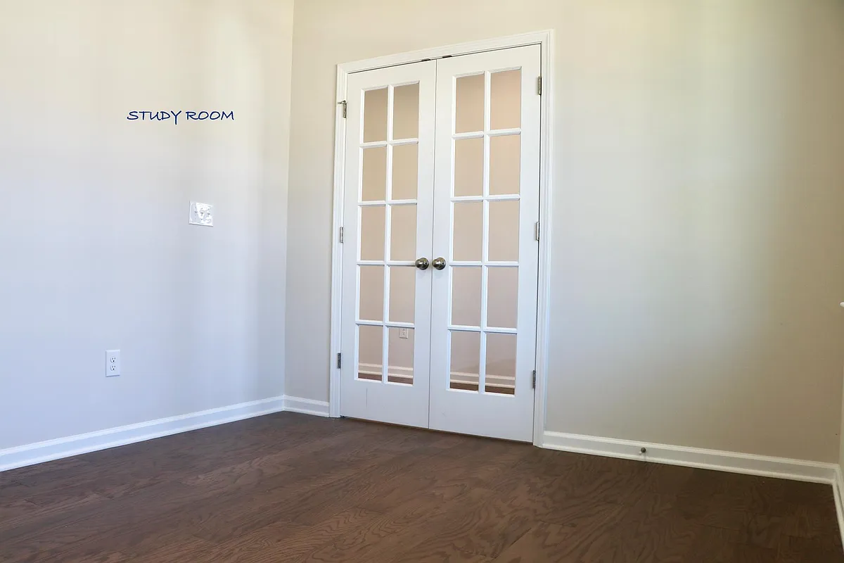 Building Photo - 17329 River Race Dr