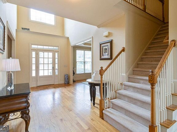 3rd image of 202 Davis Mill Rd