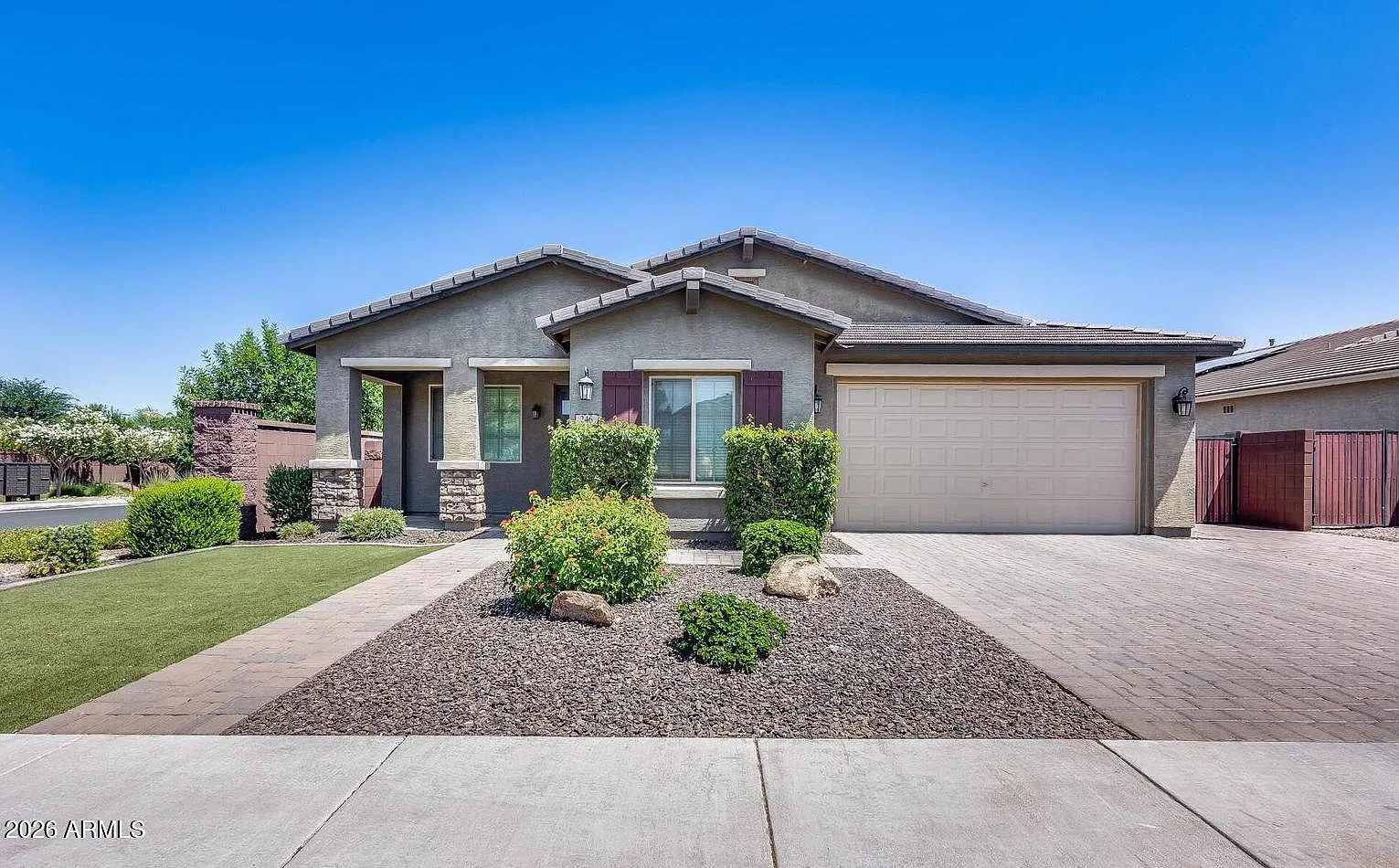 4 bed, 2.5 bath, 2587 sqft, $2,650 — Photo 1