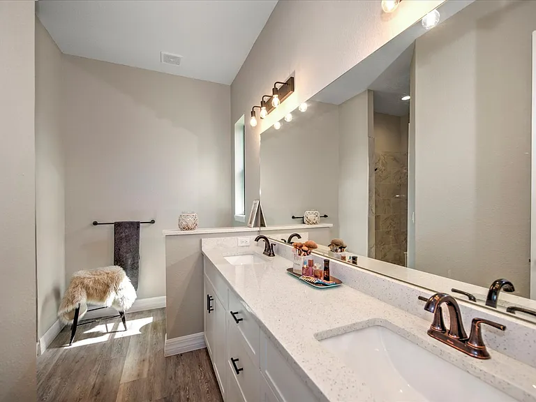 199 Brig Cir W — Photo 18