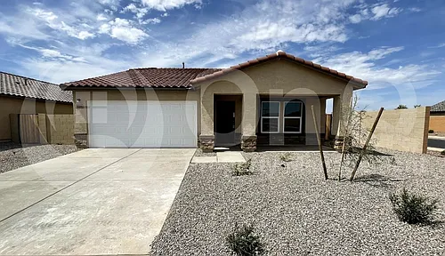 2064 E Velvet Pl Photo 1