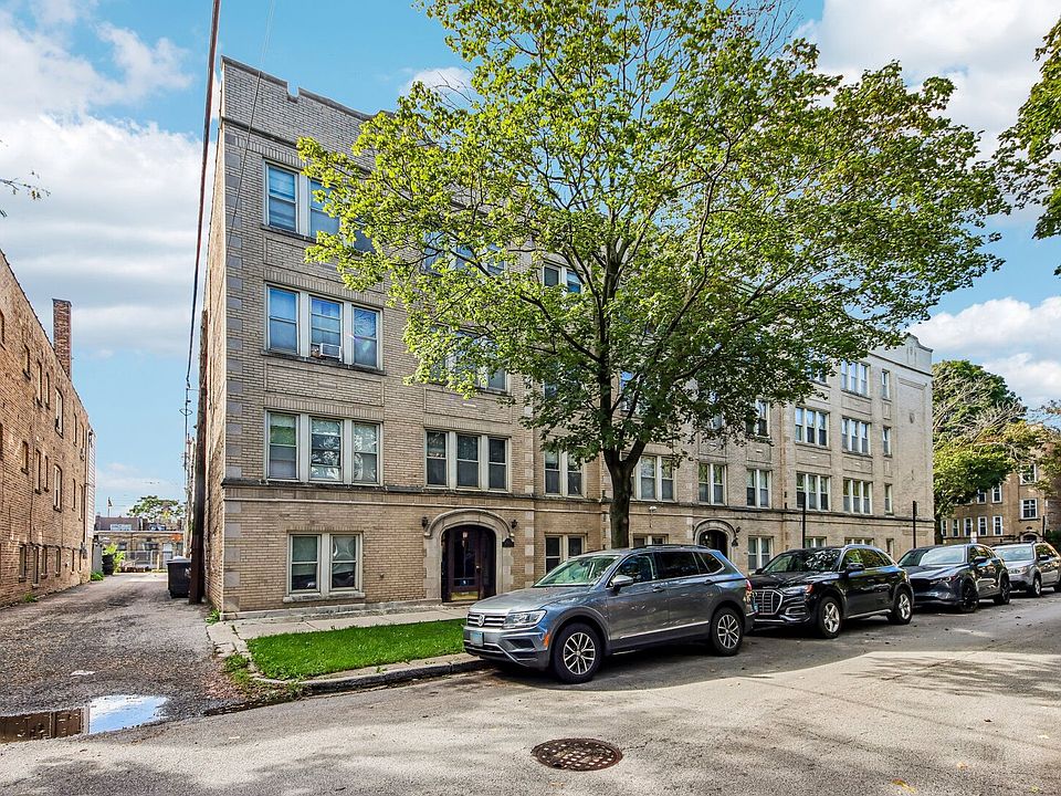 1st image of 3257 W Olive Ave APT 3