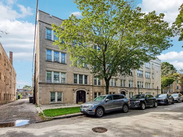 3257 W Olive Ave APT 3, Chicago, IL 60659
