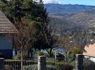 17371 Greenridge Rd, Hidden Valley Lake, CA 95467