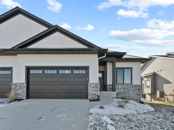 1245 Berkshire Ln, Northliberty, IA 52317