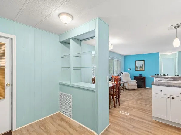 102 N Warner Drive, Jensen Beach, FL 34957