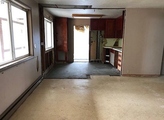 5th image of 3820 E Mill Plain Blvd