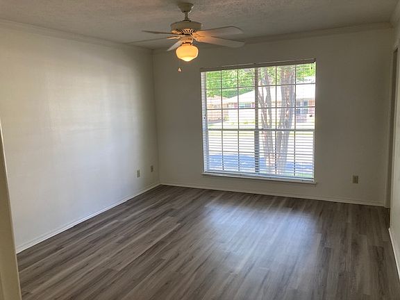 5th image of 8316 Lullwater Dr