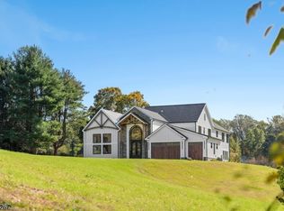 465 Cherry Ln, Mendham Boro, NJ 07945