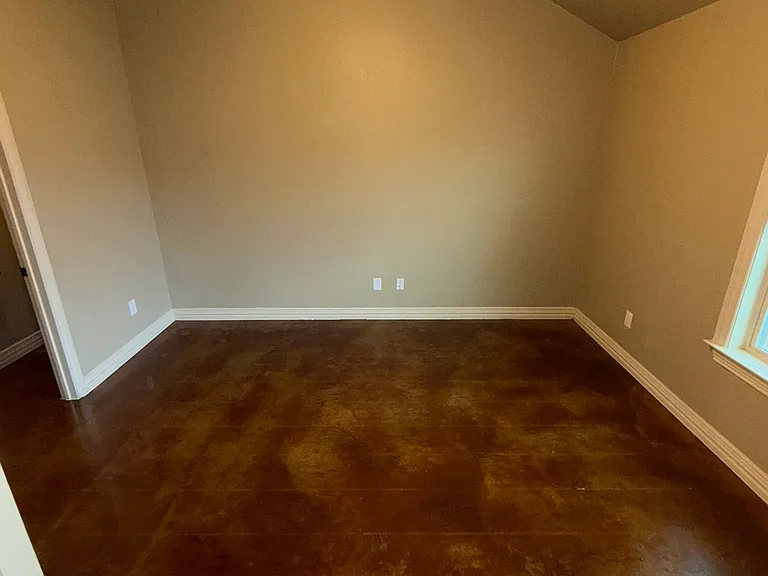 911 Ferrara Cir #A — Photo 10