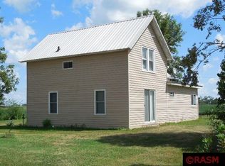 47403 121st St, Lewisville, MN 56060