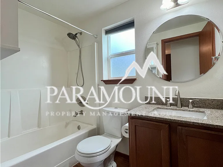 2261 SE Abernathy Ct — Photo 7