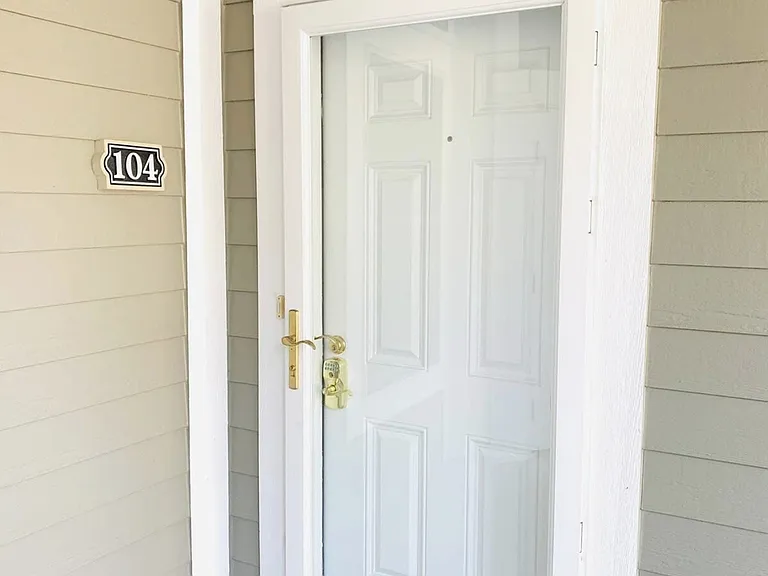 4851 Luster Leaf Cir #104 — Photo 13
