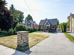 738 Simcoe St N, Oshawa, ON L1G4V8