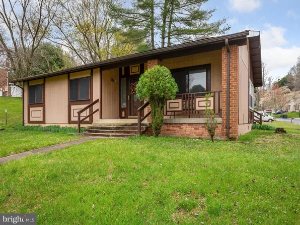 9204 Southmoor Ct, Upper Marlboro, MD 20772