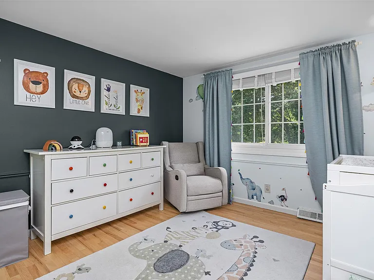 16610 Old Bedford Rd — Photo 34