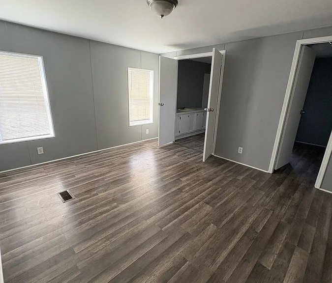 3810 S Thompson St #18 — Photo 8