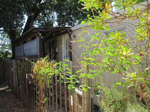3rd image of 12204 Old Redwood Hwy APT 14