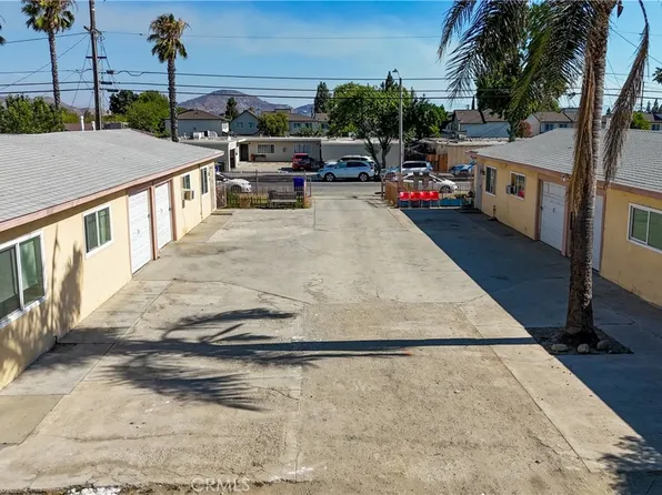16158 Ceres Ave, Fontana, CA 92335