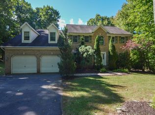 20 Preston Dr, Dallas, PA 18612