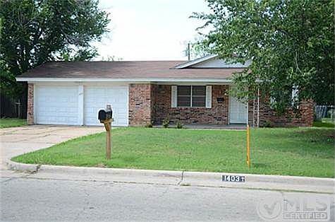 3rd image of 1403 SE 18th St