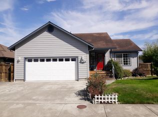 745 Springville Ave, Fortuna, CA 95540