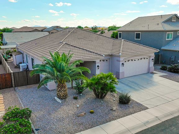 3rd image of 43289 W Kramer Ln